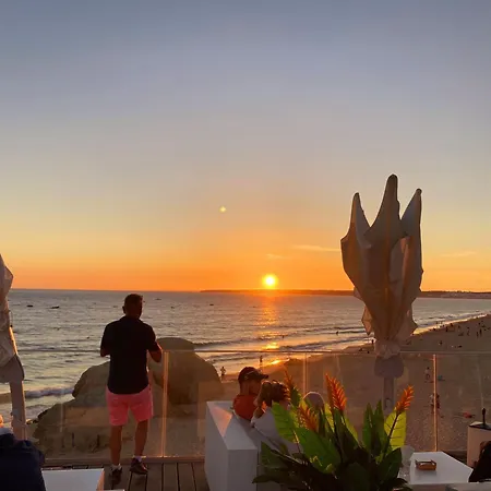 Sol Brilhante 阿尔布费拉